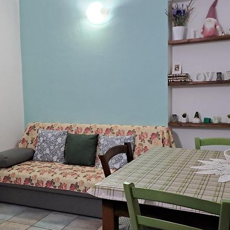 Appartamento Dietro Le Quinte Nel Cuore Di פרוג'ה מראה חיצוני תמונה